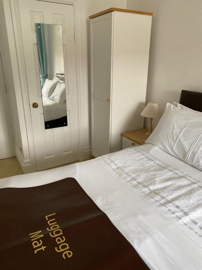 Birtley House Bed And Breakfast Robin Hood's Bay Exterior photo