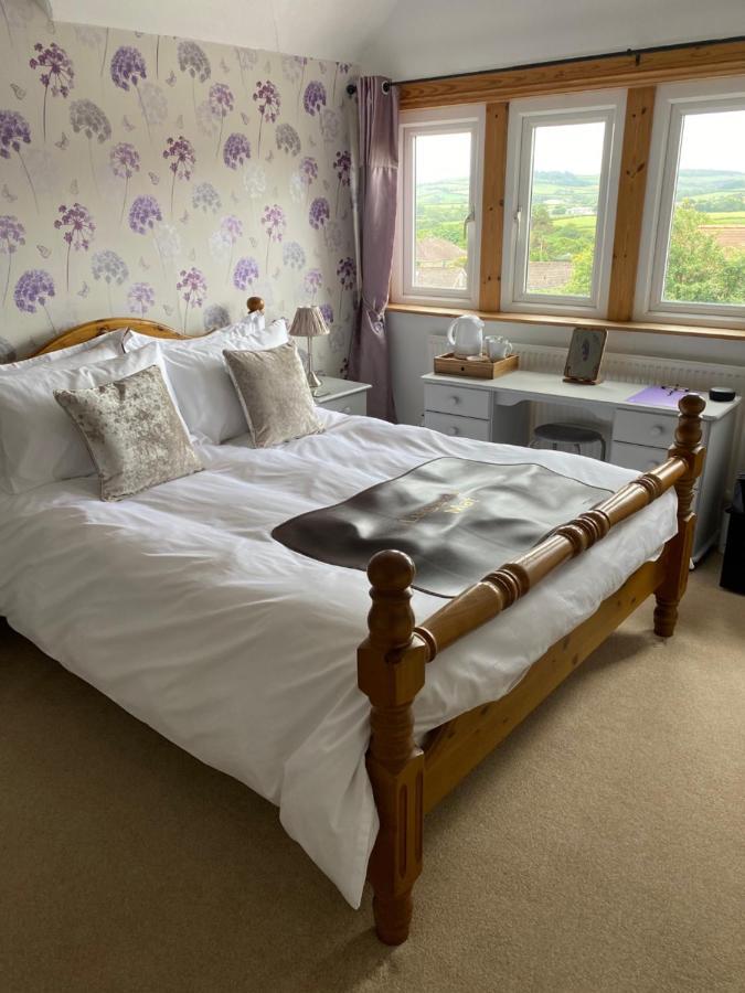 Birtley House Bed And Breakfast Robin Hood's Bay Exterior photo